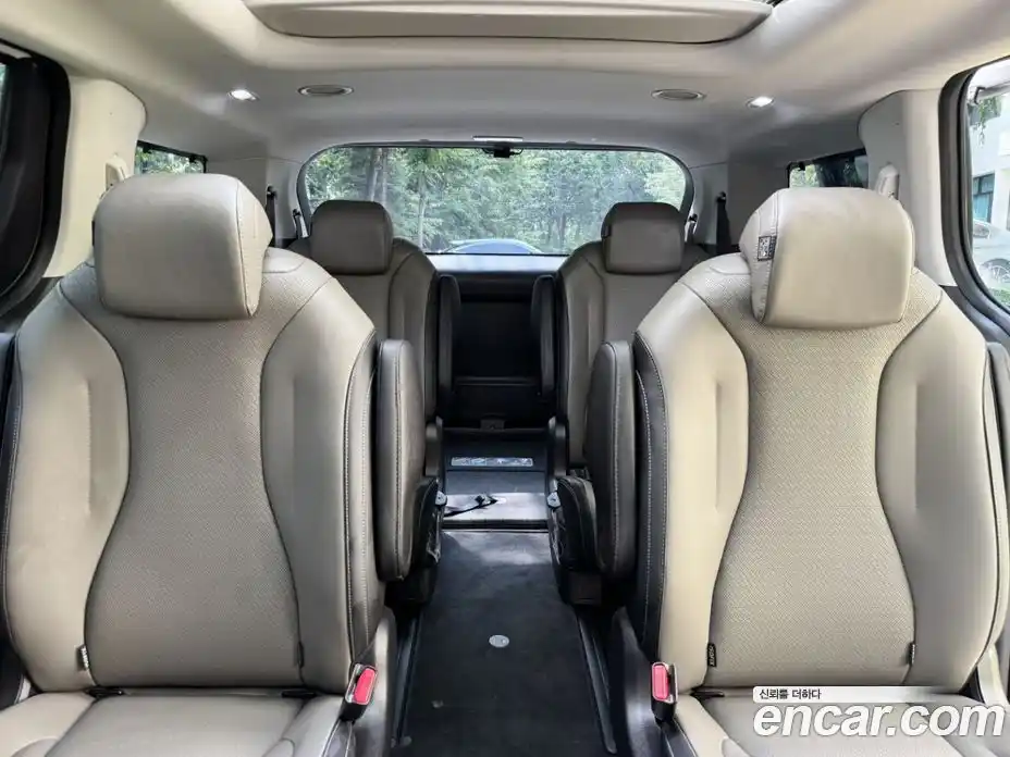 Kia Canival 2025 1.6 Автомат в Москве № 115741, фото 18