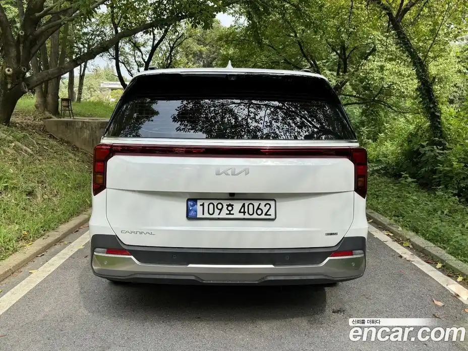 Kia Canival 2025 1.6 Автомат в Москве № 115741, фото 5