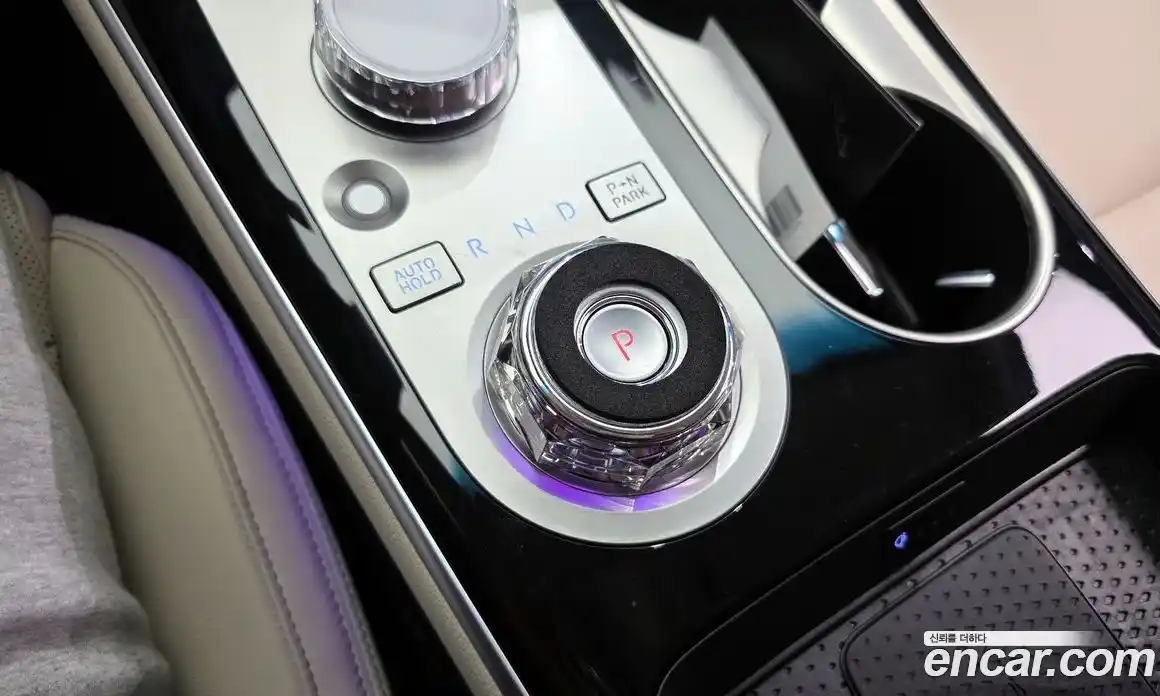 Genesis GV70 2025 2.5 Автомат в Москве № 115942, фото 18