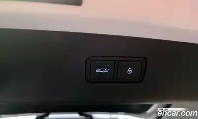 Genesis GV70 2025 2.5 Автомат в Москве № 115942, миниатюра 8