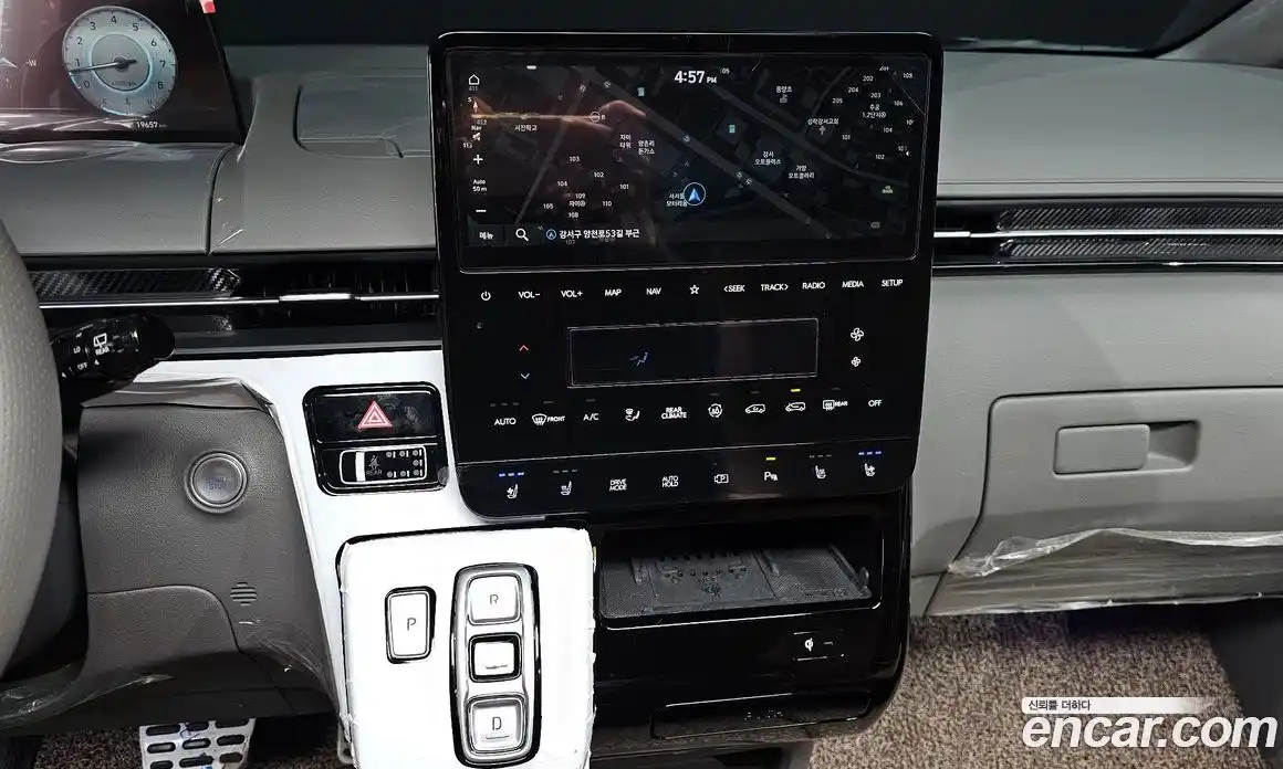 Hyundai Staria 2024 3.5 Автомат в Москве № 116477, фото 12