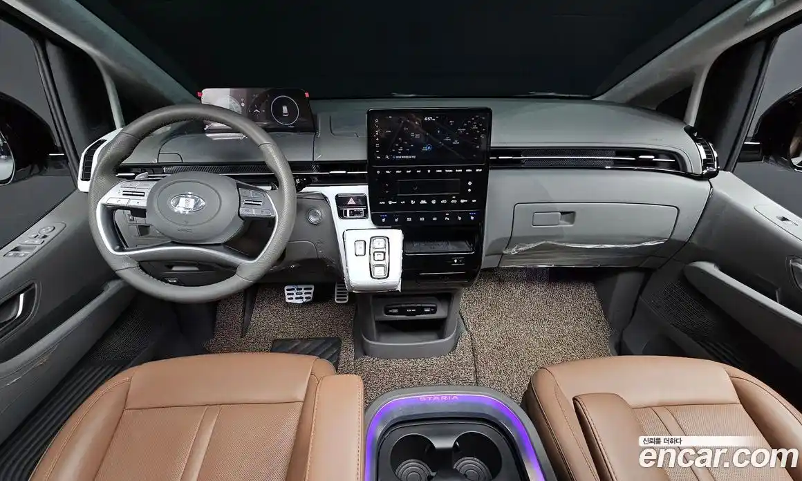 Hyundai Staria 2024 3.5 Автомат в Москве № 116477, фото 16