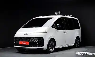 Hyundai Staria 2024 3.5 Автомат в Москве № 116477, миниатюра 2