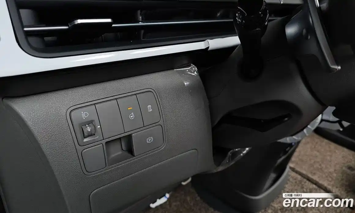 Hyundai Staria 2024 3.5 Автомат в Москве № 116477, фото 3