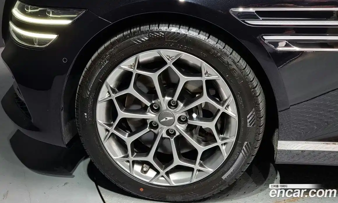 Genesis G80 2021 2.5 Автомат в Москве № 118406, фото 16