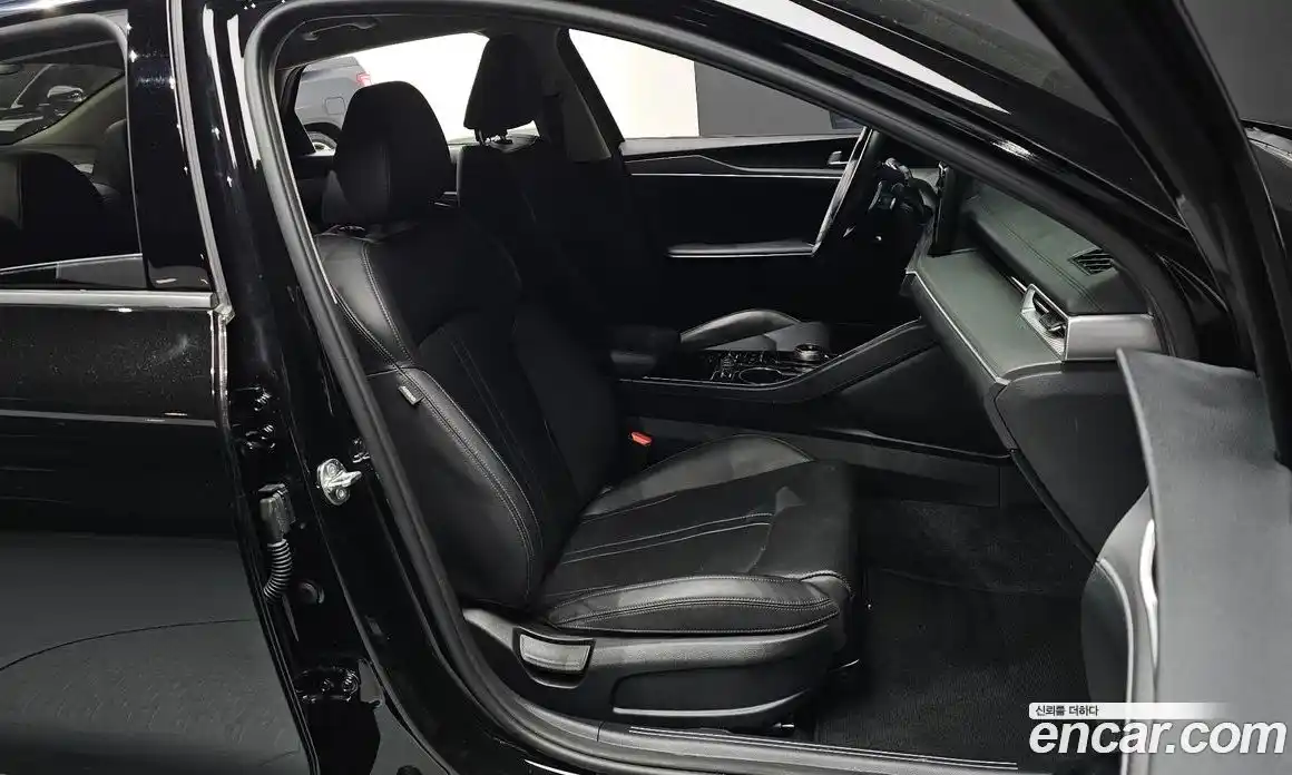 Kia K5 2023 2.0 Автомат в Москве № 121179, фото 5