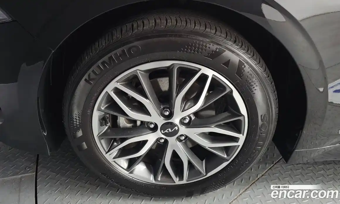 Kia K5 2023 2.0 Автомат в Москве № 121179, фото 9