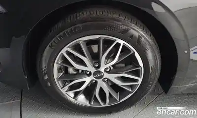 Kia K5 2023 2.0 Автомат в Москве № 121179, миниатюра 9