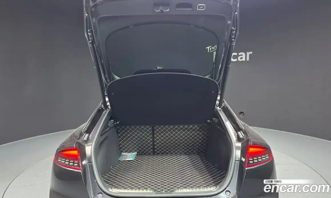 Kia Stinger 2021 3.3 Автомат в Москве № 121314, фото 11