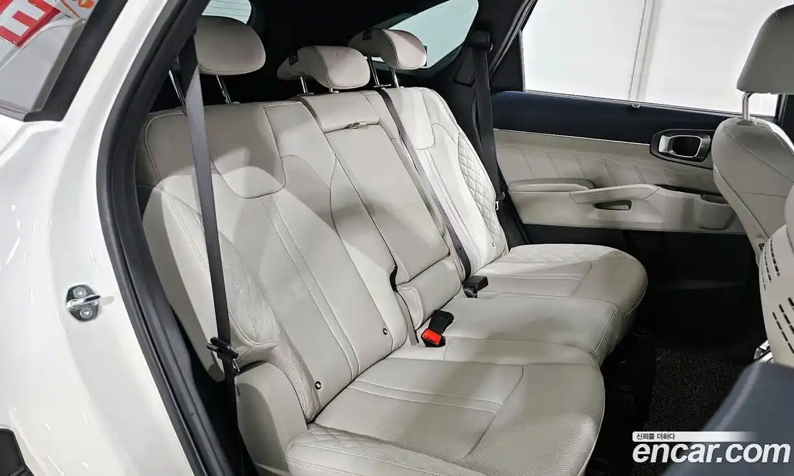 Kia Sorento 2023 1.6 Автомат в Москве № 121660, фото 12