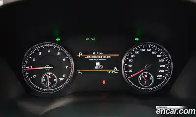 Hyundai Santa Fe 2022 2.5 Автомат в Москве № 124383, миниатюра 3