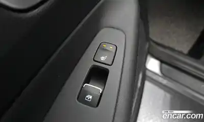 Hyundai Santa Fe 2022 2.5 Автомат в Москве № 124383, миниатюра 9