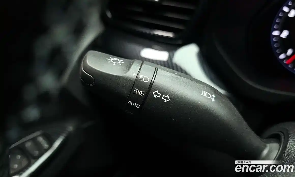 Hyundai Veloster 2019 2.0 Механическая в Москве № 124790, фото 13