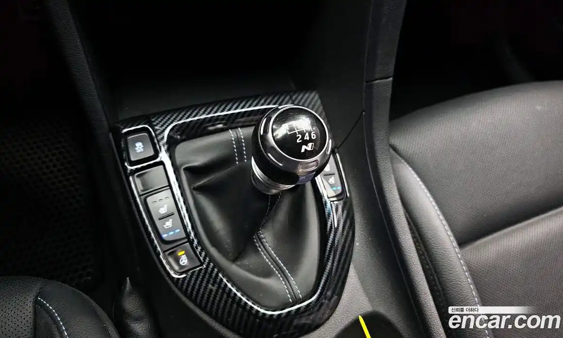 Hyundai Veloster 2019 2.0 Механическая в Москве № 124790, фото 5