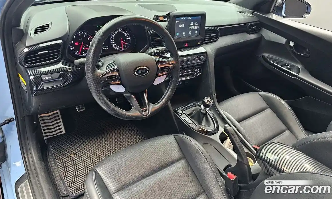 Hyundai Veloster 2019 2.0 Механическая в Москве № 124790, фото 6