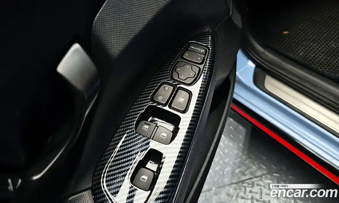 Hyundai Veloster 2019 2.0 Механическая в Москве № 124790, фото 8