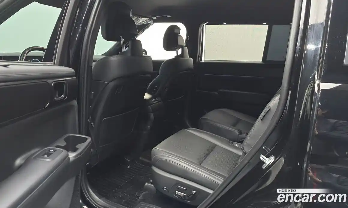 Hyundai Santa Fe 2024 2.5 Автомат в Москве № 125238, фото 3