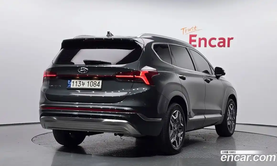 Hyundai Santa Fe 2022 1.6 Автомат в Москве № 126206, фото 19