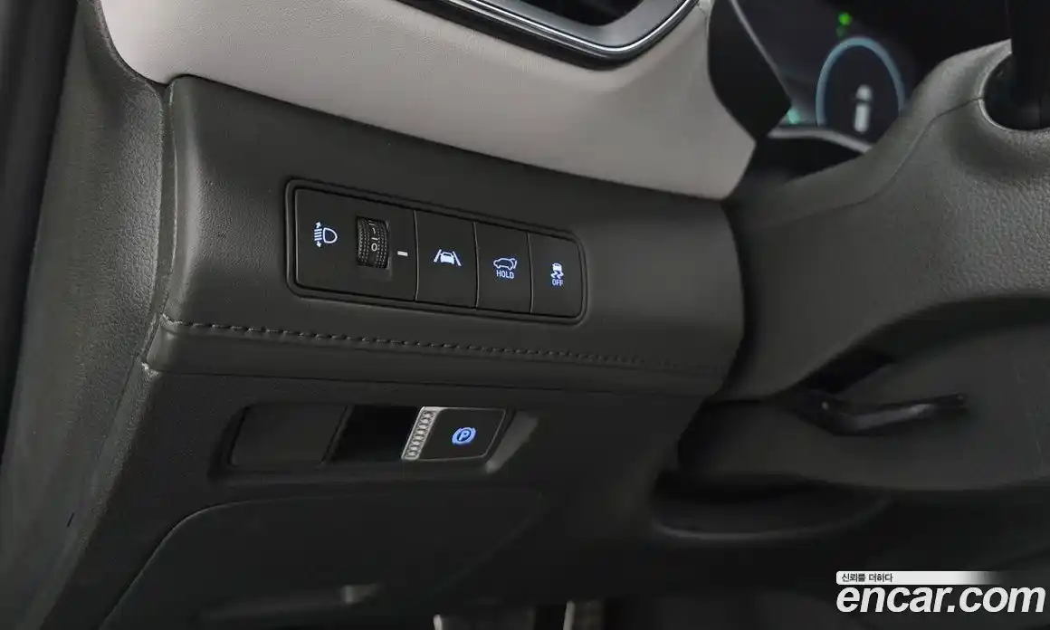 Hyundai Santa Fe 2022 1.6 Автомат в Москве № 126206, фото 3