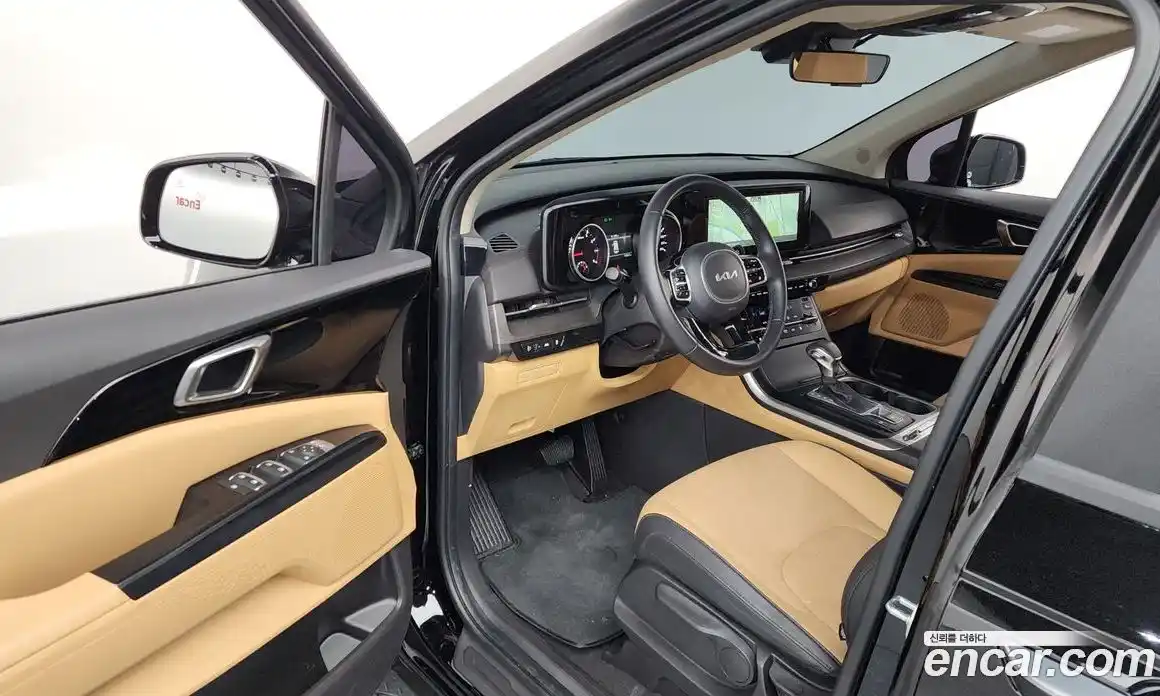 Kia Canival 2023 3.5 Автомат в Москве № 128641, фото 14