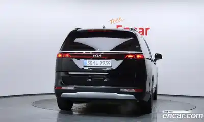 Kia Canival 2023 3.5 Автомат в Москве № 128641, миниатюра 5