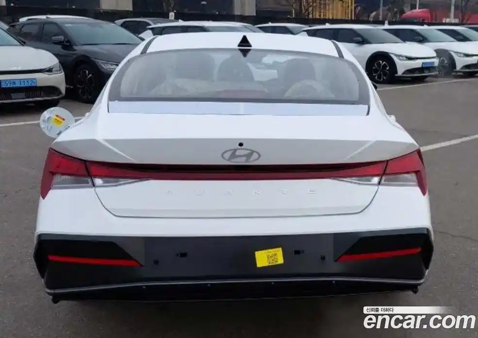 Hyundai Avante 2026 1.6 Автомат в Москве № 129404, фото 3