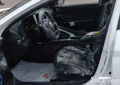 Hyundai Avante 2026 1.6 Автомат в Москве № 129404, миниатюра 4