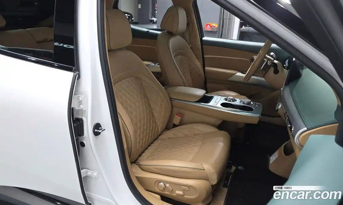 Genesis GV60 2023 0.1 Автомат в Москве № 13015, фото 9