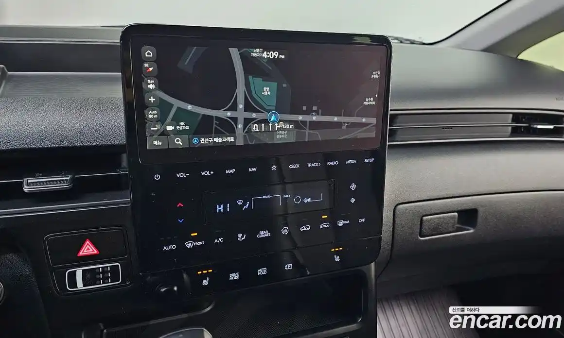 Hyundai Staria 2023 2.2 Автомат в Москве № 130416, фото 13