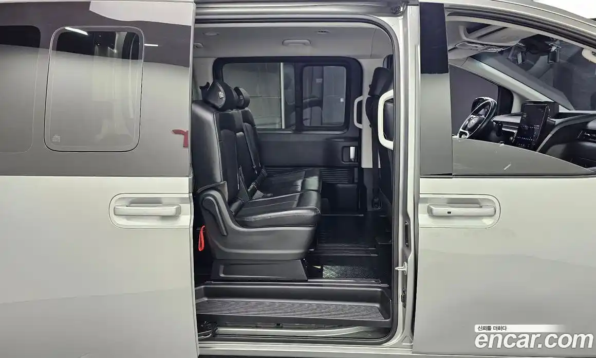 Hyundai Staria 2023 2.2 Автомат в Москве № 130416, фото 15