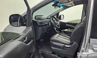 Hyundai Staria 2023 2.2 Автомат в Москве № 130416, миниатюра 8