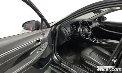 Hyundai Sonata 2022 2.0 Автомат в Москве № 130713, миниатюра 4