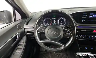 Hyundai Sonata 2022 2.0 Автомат в Москве № 130713, миниатюра 5