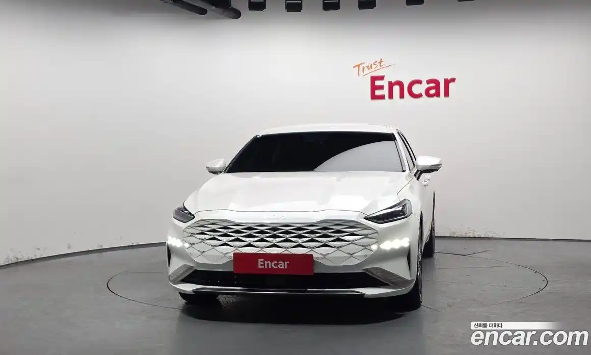 Kia K8 2023 2.5 Автомат в Москве № 131993, фото 3