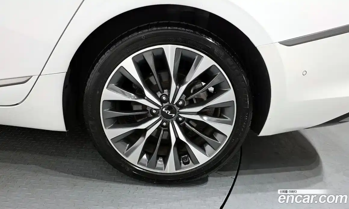 Kia K8 2023 2.5 Автомат в Москве № 131993, фото 5