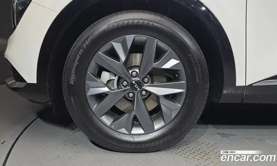 Kia Sportage 2022 1.6 Автомат в Москве № 133399, фото 17