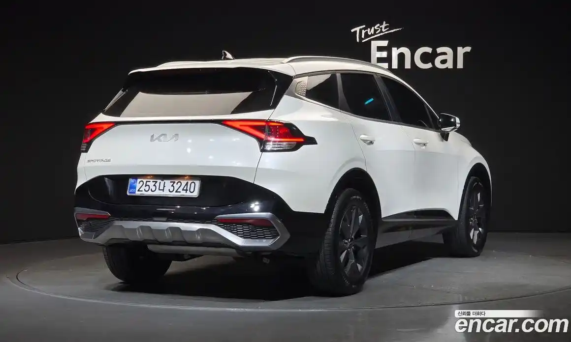 Kia Sportage 2022 1.6 Автомат в Москве № 133399, фото 4