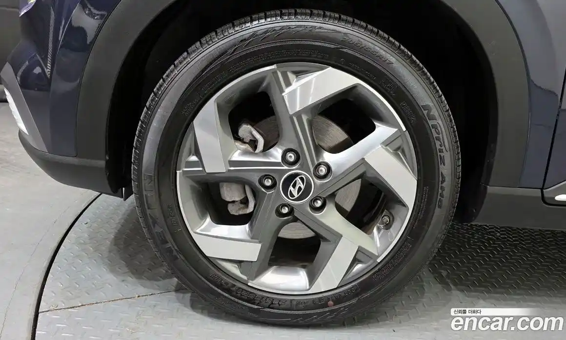 Hyundai Venue 2023 1.6 Автомат в Москве № 134512, фото 19