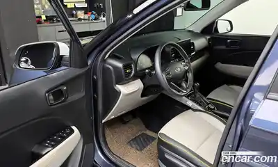 Hyundai Venue 2023 1.6 Автомат в Москве № 134512, миниатюра 5