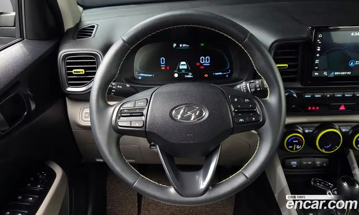 Hyundai Venue 2023 1.6 Автомат в Москве № 134512, фото 8