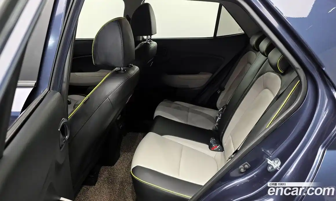 Hyundai Venue 2023 1.6 Автомат в Москве № 134512, фото 9