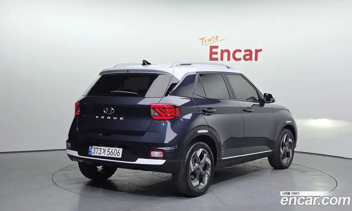 Hyundai Venue 2023 1.6 Автомат в Москве № 134512, фото 10