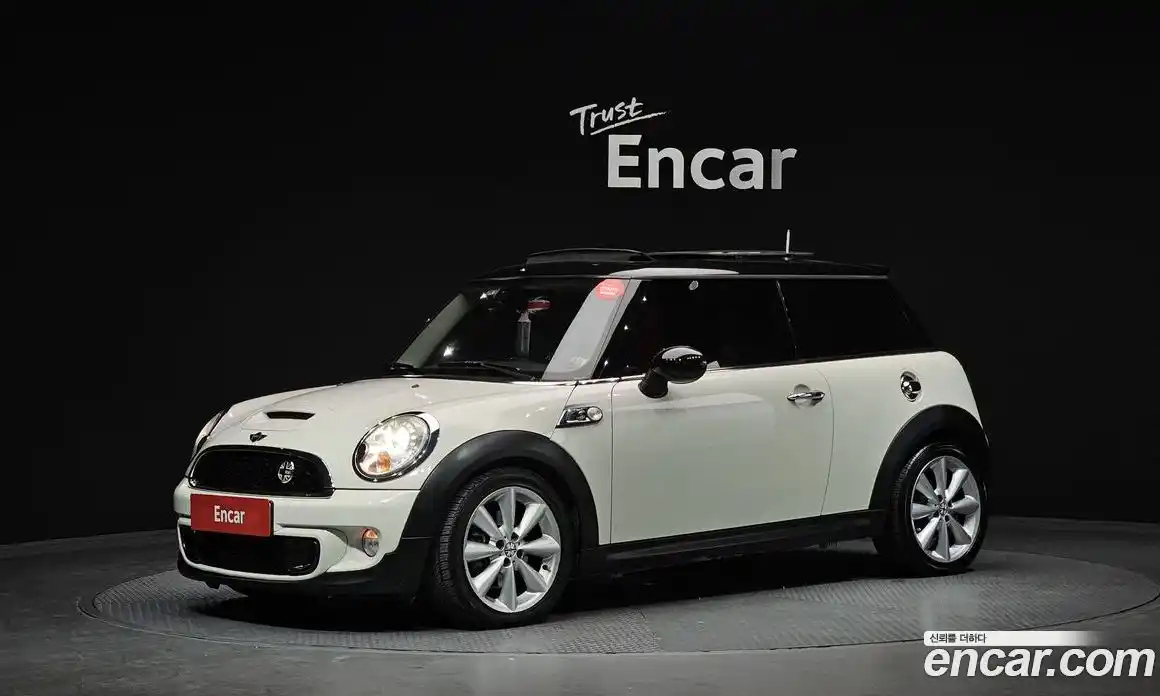 Mini Cooper 2011 1.6 Автомат в Москве № 134579, фото 1