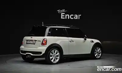 Mini Cooper 2011 1.6 Автомат в Москве № 134579, миниатюра 2