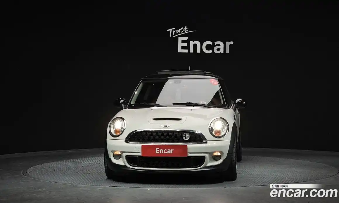 Mini Cooper 2011 1.6 Автомат в Москве № 134579, фото 3