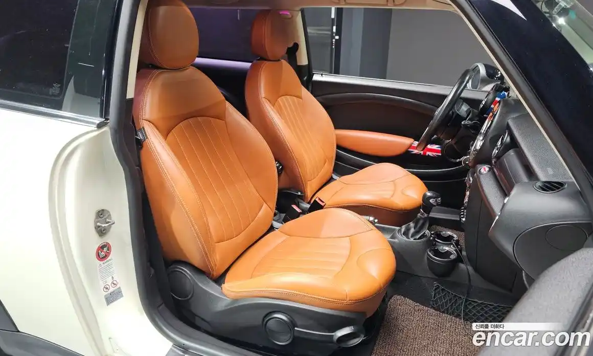 Mini Cooper 2011 1.6 Автомат в Москве № 134579, фото 10