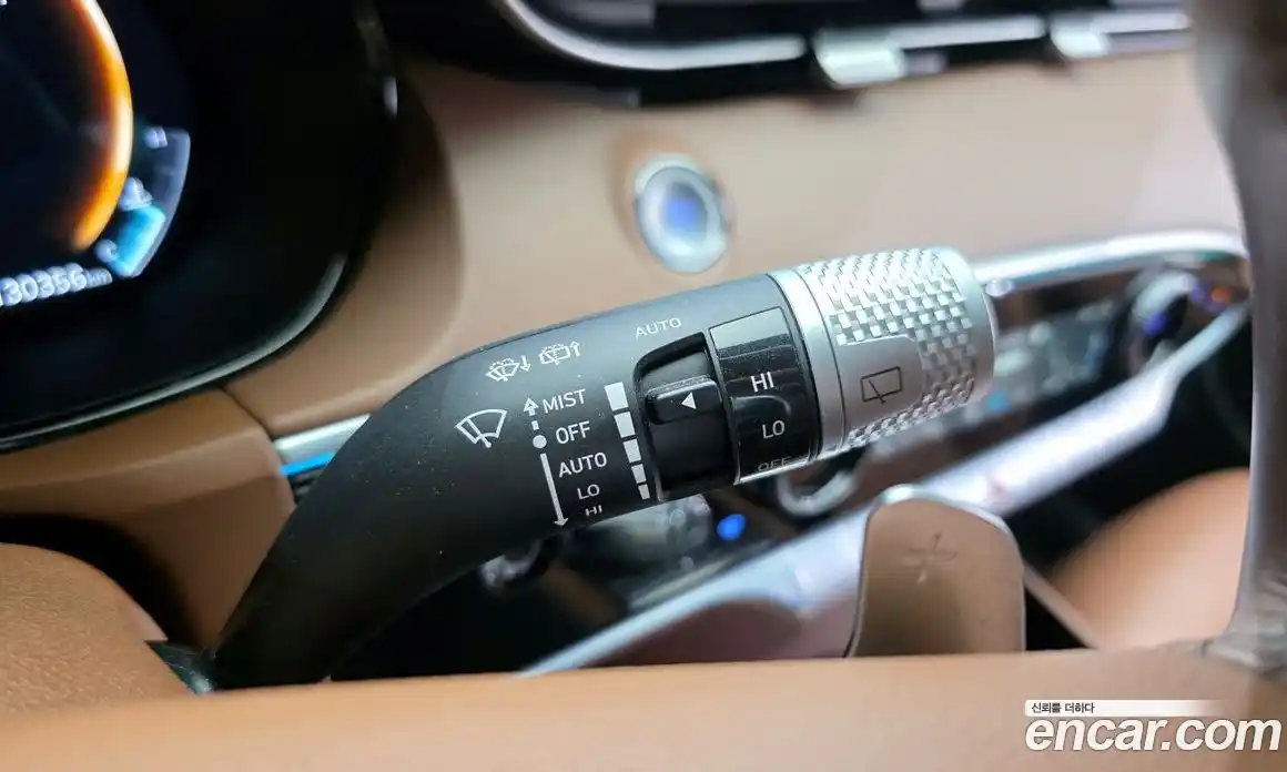 Genesis GV70 2023 2.5 Автомат в Москве № 136248, фото 14