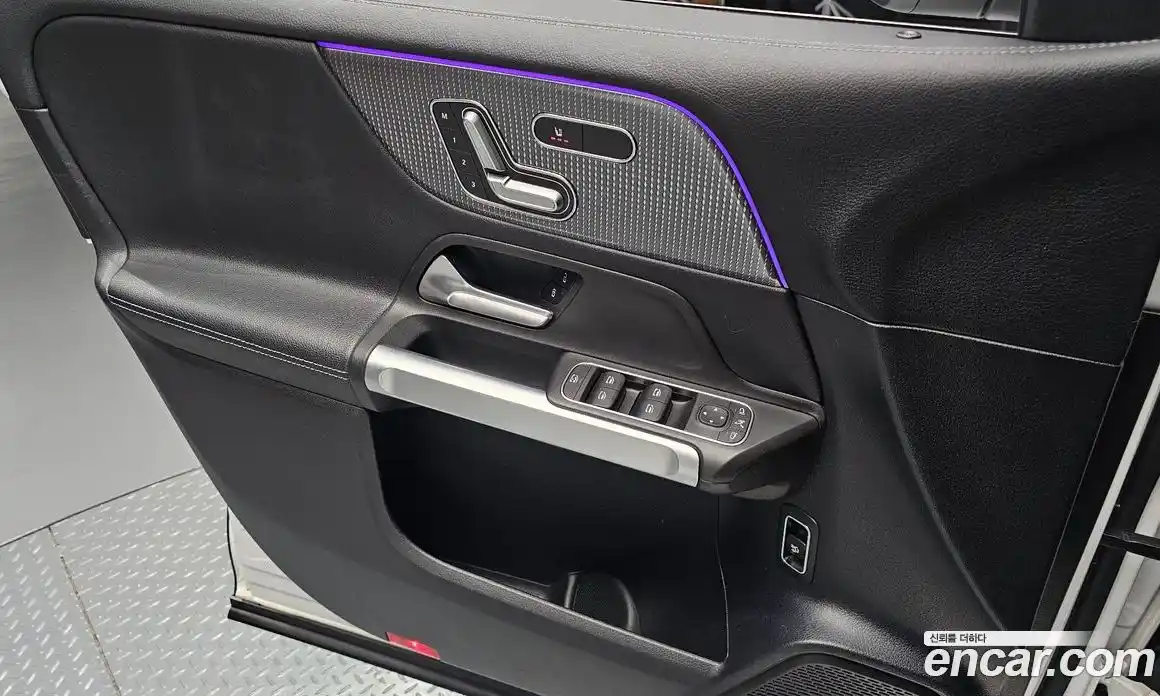 Mercedes-Benz GLB-Class 2021 2.0 Автомат в Москве № 139613, фото 19