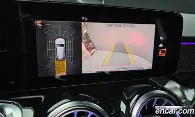 Mercedes-Benz GLB-Class 2021 2.0 Автомат в Москве № 139613, миниатюра 7