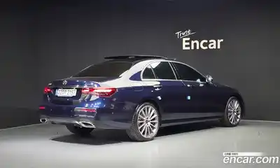 Mercedes-Benz E-Class 2021 2.0 Автомат в Москве № 139832, миниатюра 10